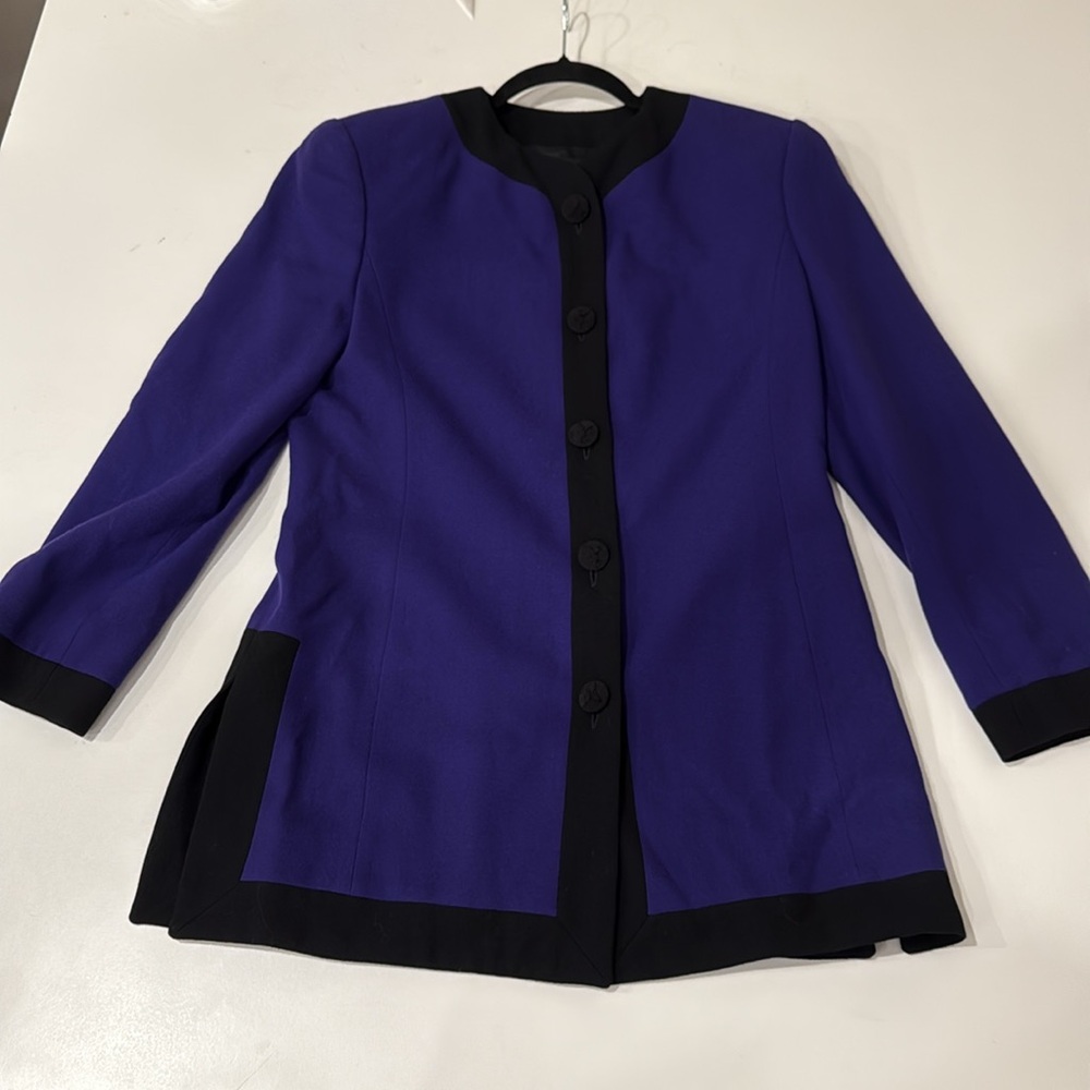 NWT: Ellen Tracy/Linda Allard purple and black wool sport coat, size 8 petite
